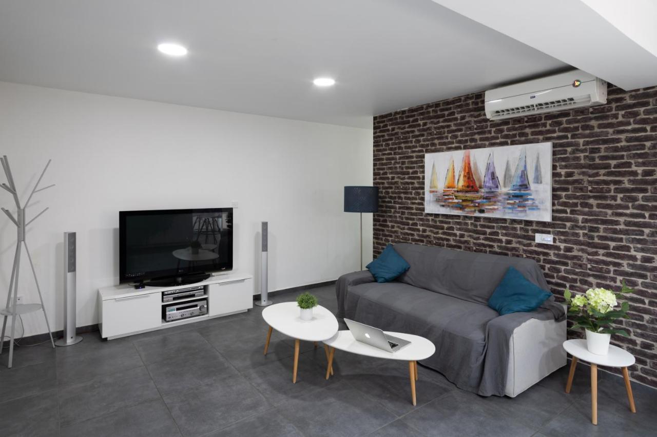 Poseidon Apartment By Michalis Ayia Napa Exteriör bild